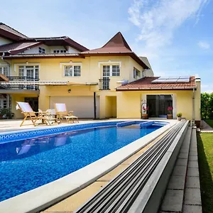  Guest house Rege - Wellness House