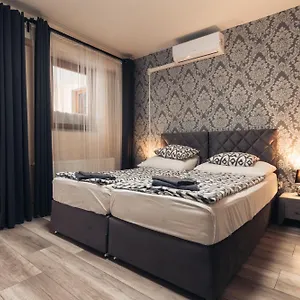 Vegvari Hotel